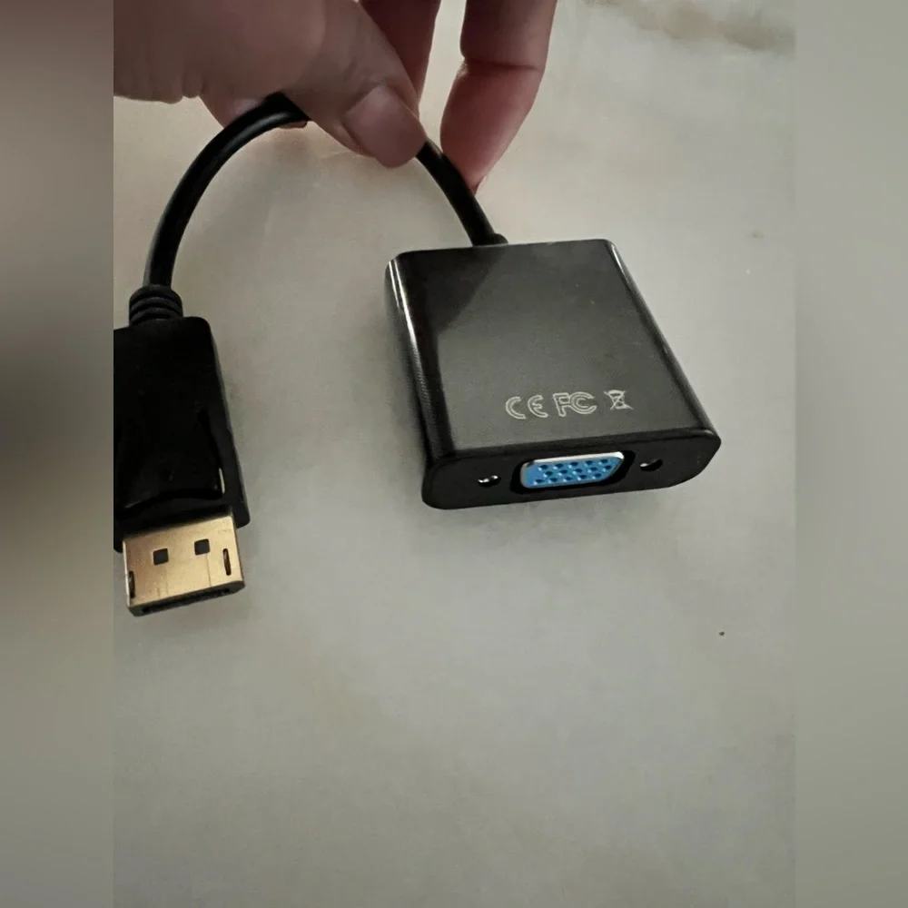 Display Port Male to VGA Female Adapter - NEW